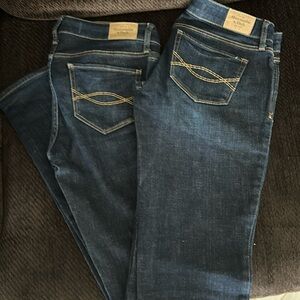 2 pairs of Abercrombie like new jeans  *2 for 50